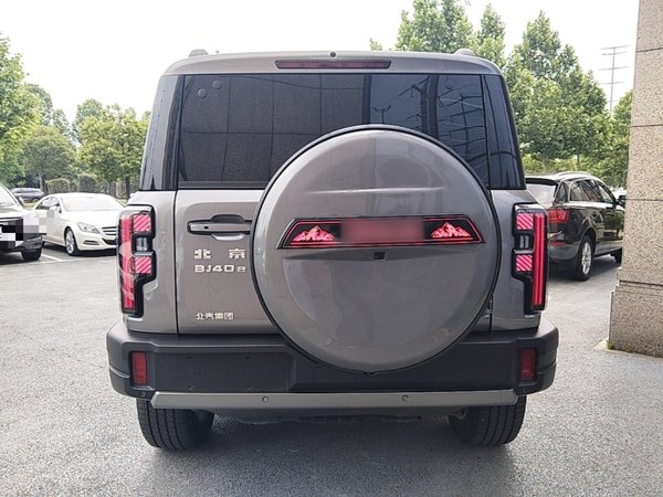 BAIC Off-Road BJ40 Electric Drive 2025, 14400 км, за 24017 USD