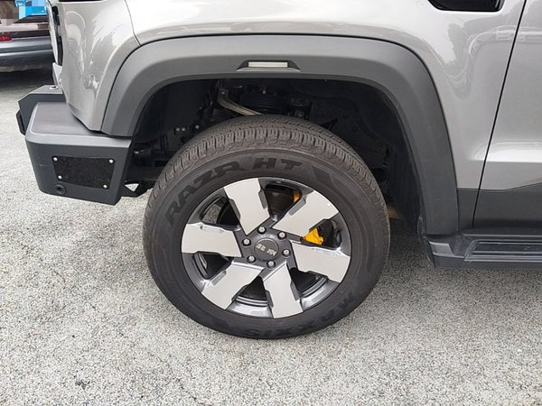BAIC Off-Road BJ40 Electric Drive 2025, 14400 км, за 24017 USD - фото 8