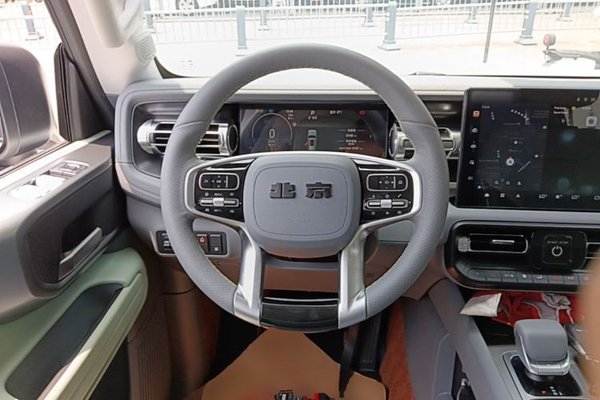 BAIC Off-Road BJ40 Electric Drive 2025, 8200 км, за 25613 USD - фото 14