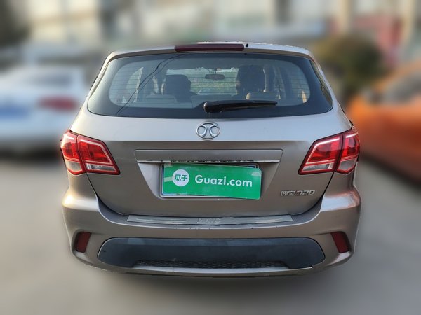 BAIC Senova D20 2015, 179000 км, за 2328 USD