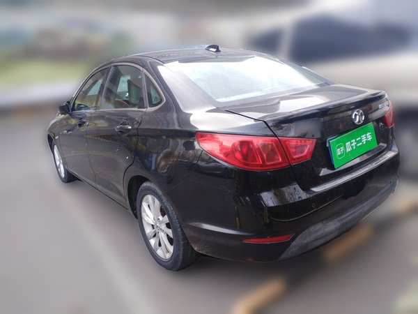 BAIC Senova D50 2014, 73600 км, за 2880 USD