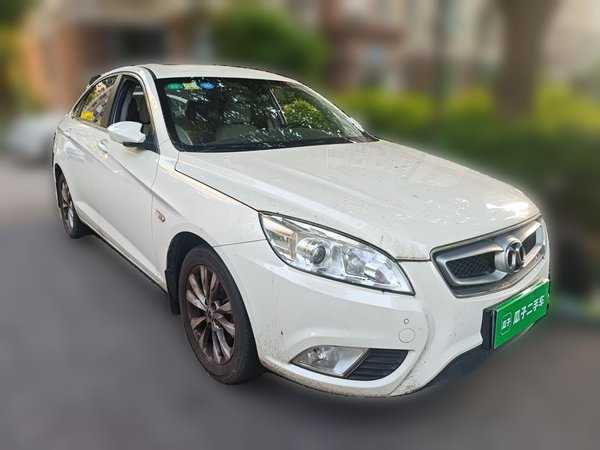 BAIC Senova D50 2014, 74500 км, за 2265 USD