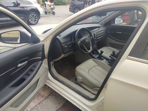 BAIC Senova D50 2016, 58700 км, за 2316 USD - фото 17