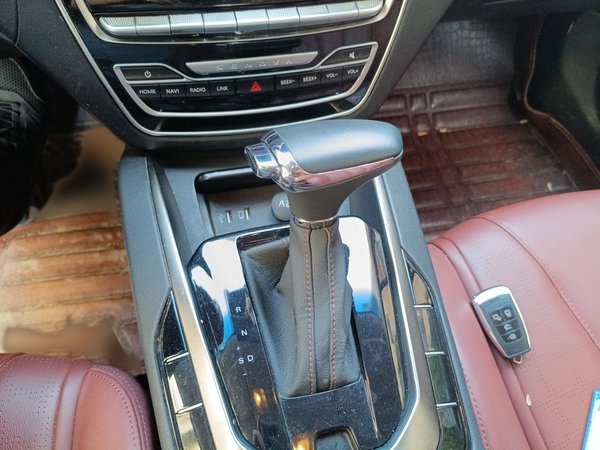 BAIC Senova D50 2018, 40300 км, за 7057 USD - фото 11