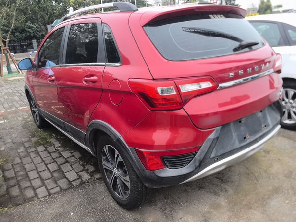 BAIC Senova X25 2015, 80100 км, за 3293 USD
