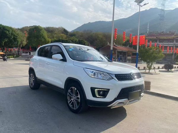 BAIC Senova X35 2016, 69500 км, за 4464 USD