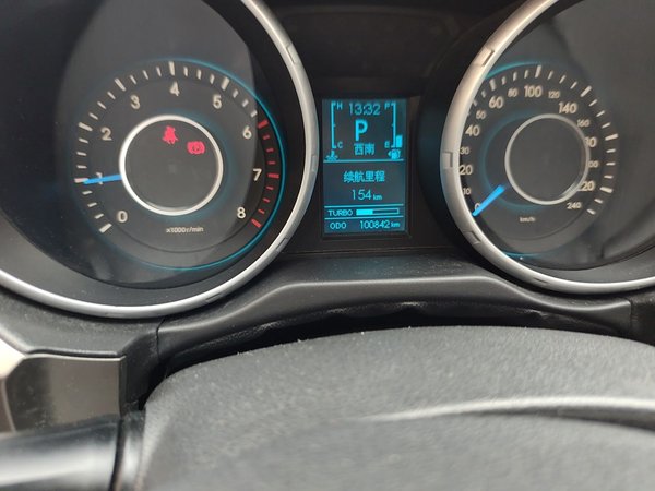 BAIC Senova X65 2015, 100800 км, за 3869 USD