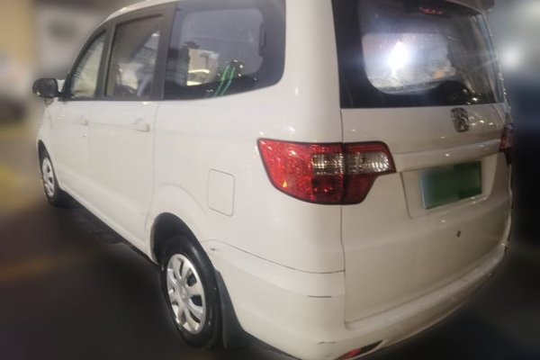BAIC Weiwang M20 2014, 76100 км, за 2561 USD