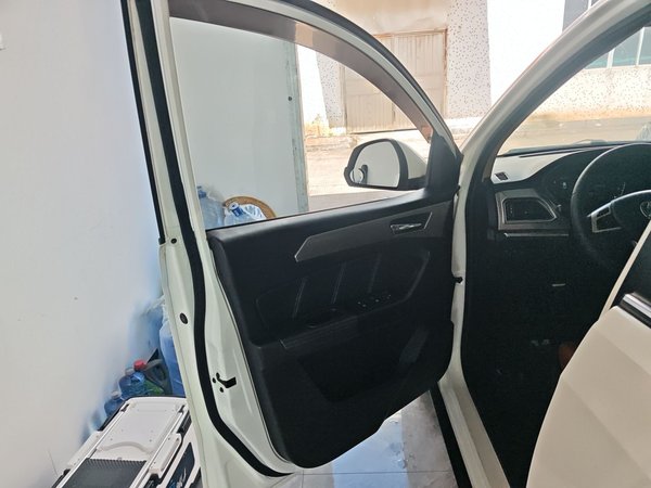 BAIC Weiwang M50F 2017, 70900 км, за 3773 USD - фото 25