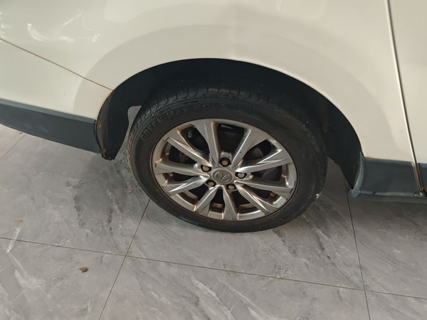 BAIC Weiwang M50F 2017, 70900 км, за 3773 USD - фото 10