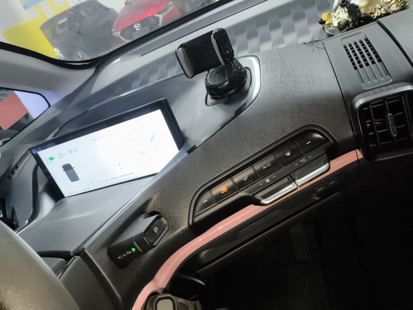 Baojun E300 2020, 42100 км, за 6076 USD - фото 14