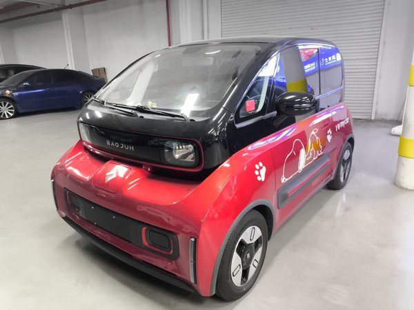 Baojun E300 · 2020 год