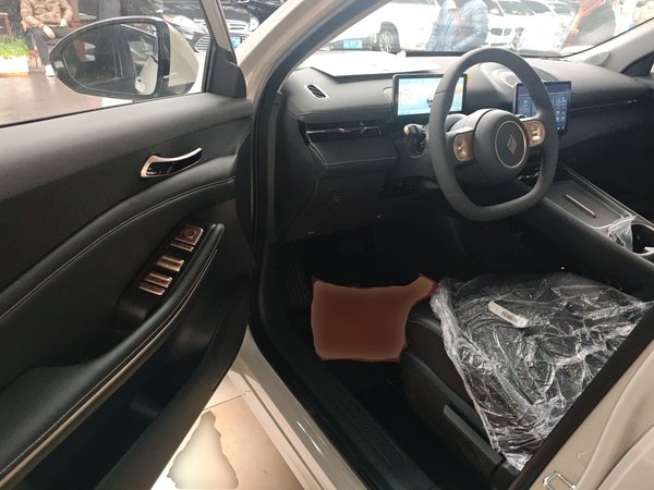 Baojun E6 2026, 800 км, за 13716 USD - фото 18