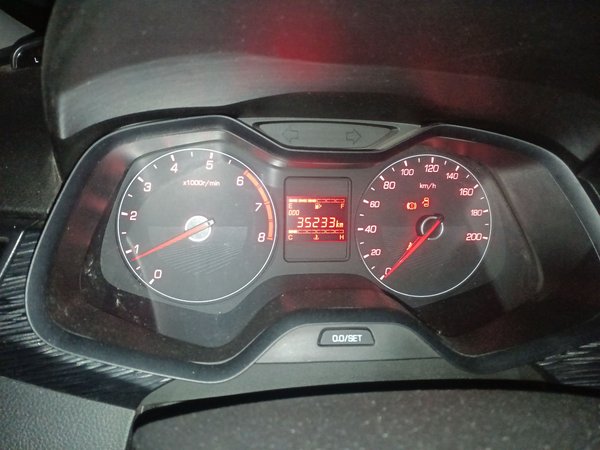 Baojun 310 2016, 35200 км, за 2839 USD - фото 12