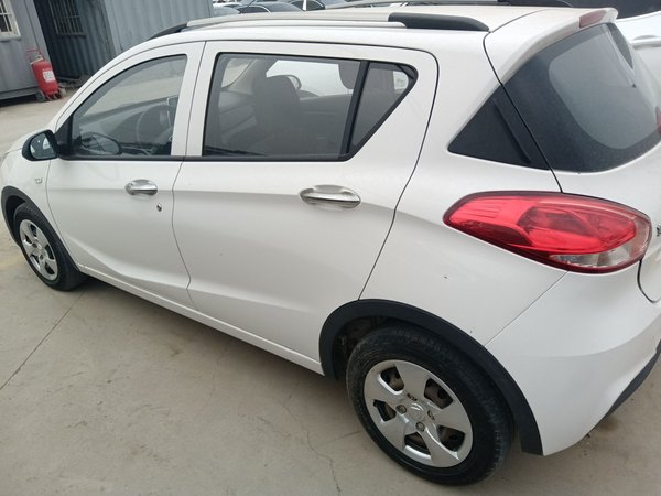 Baojun 310 2016, 47200 км, за 4049 USD