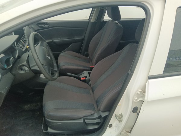 Baojun 310 2016, 47200 км, за 4049 USD - фото 14