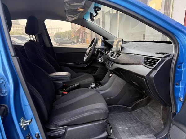 Baojun 310 2017, 111300 км, за 3915 USD - фото 16