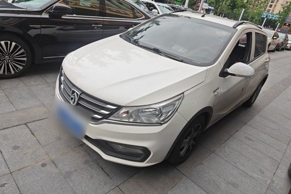 Baojun 310 · 2017 год
