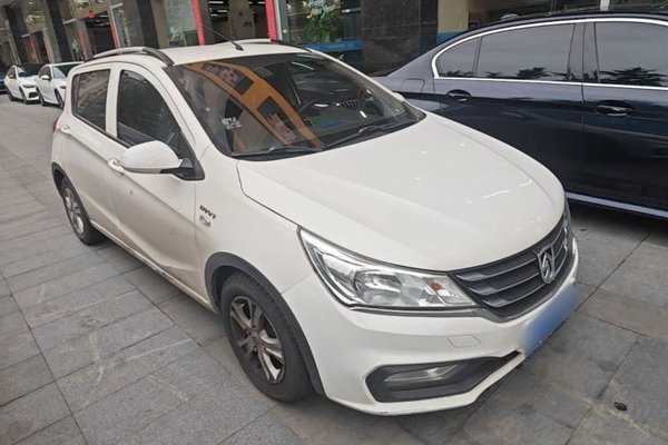 Baojun 310 2017, 105300 км, за 3821 USD