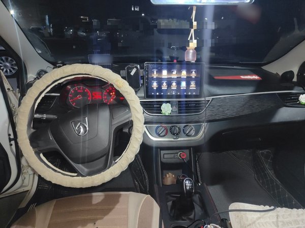 Baojun 310W 2017, 72500 км, за 3043 USD - фото 11