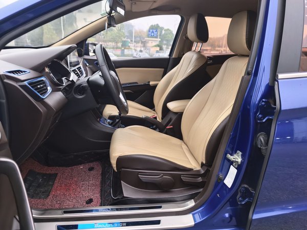 Baojun 310W 2017, 128100 км, за 3968 USD - фото 18