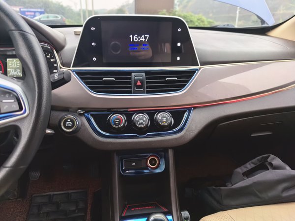 Baojun 310W 2017, 128100 км, за 3968 USD - фото 16