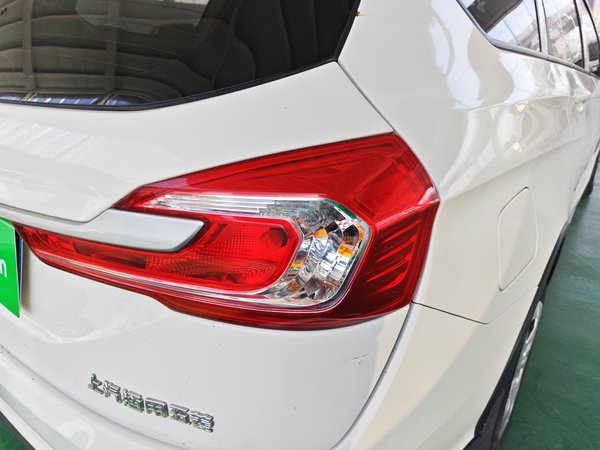 Baojun 310W 2017, 37200 км, за 5364 USD - фото 7