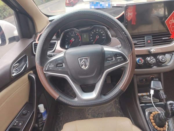 Baojun 310W 2017, 67400 км, за 3947 USD - фото 11