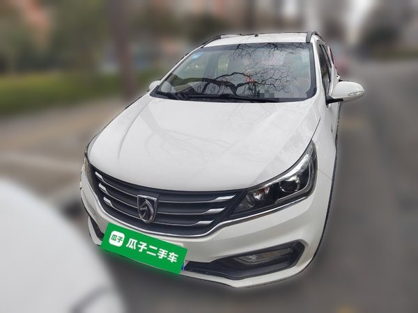 Baojun 310W 2017, 67400 км, за 3947 USD