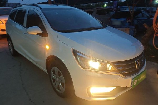 Baojun 310W 2017, 86400 км, за 4757 USD