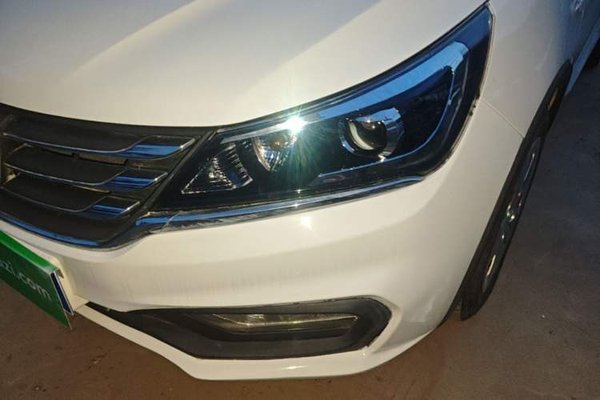 Baojun 310W 2017, 86400 км, за 4757 USD - фото 8