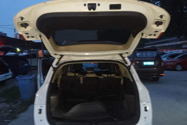 Baojun 310W 2017, 86400 км, за 4757 USD - фото 22