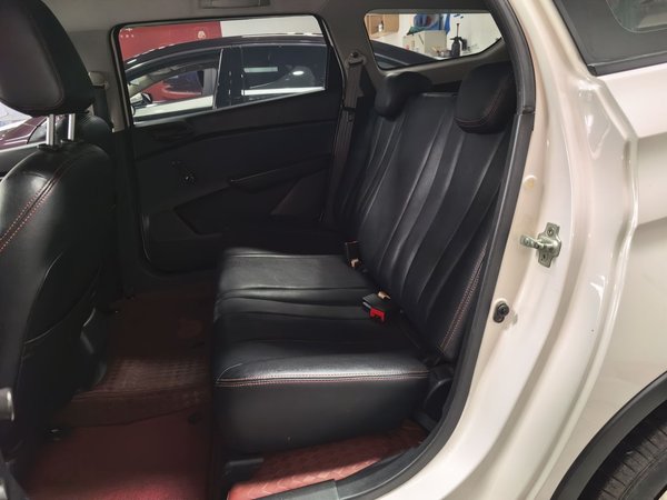 Baojun 310W 2018, 62400 км, за 5874 USD - фото 22