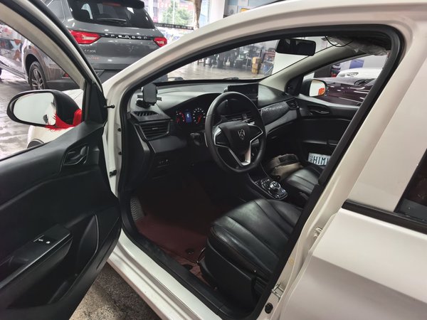 Baojun 310W 2018, 62400 км, за 5874 USD - фото 21