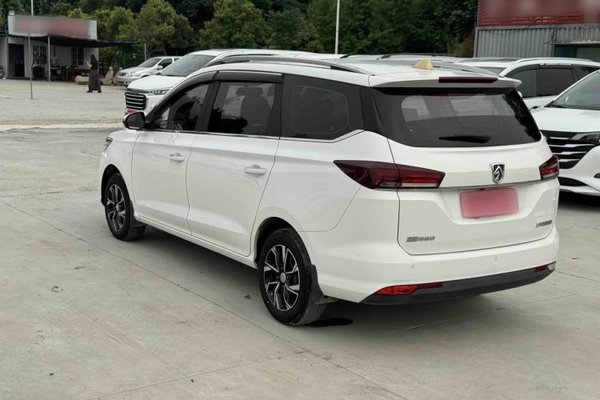 Baojun 360 2019, 39900 км, за 6039 USD