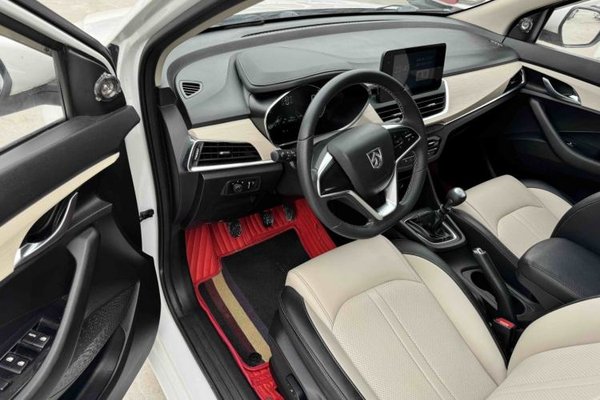 Baojun 360 2019, 39900 км, за 6039 USD