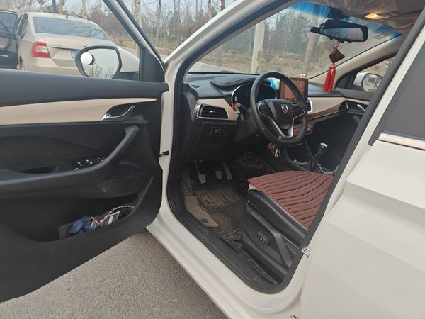 Baojun 360 2019, 68500 км, за 4681 USD - фото 15