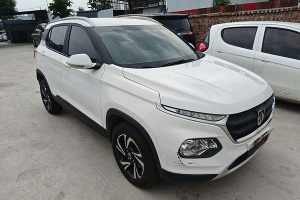 Baojun 510 2017, 60900 км, за 5045 USD