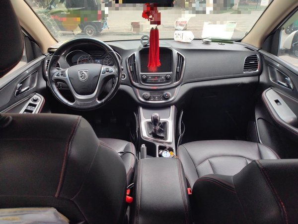 Baojun 560 2015, 62800 км, за 2919 USD - фото 10