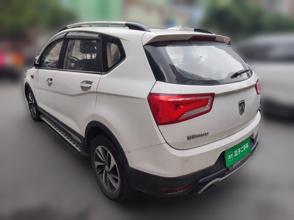 Baojun 560 2015, 62800 км, за 2919 USD