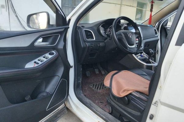 Baojun 560 2016, 106500 км, за 2747 USD - фото 16