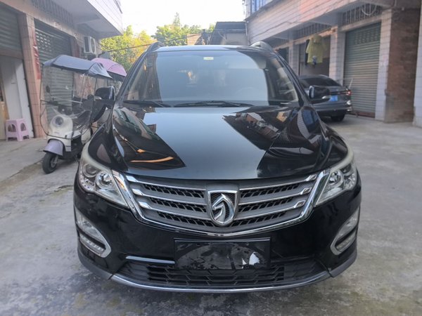 Baojun 560 2016, 99600 км, за 4230 USD