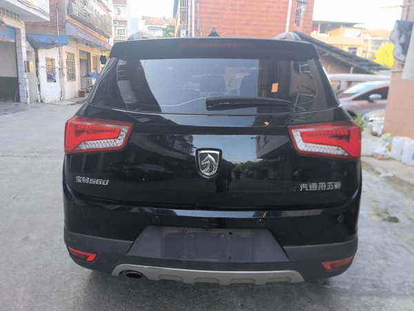 Baojun 560 2016, 99600 км, за 4230 USD