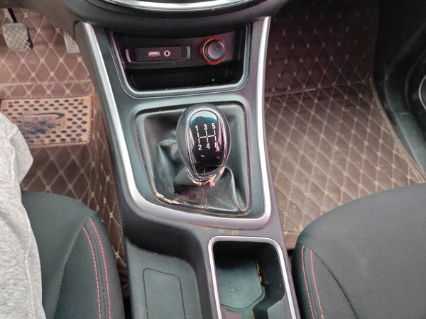 Baojun 560 2016, 107899 км, за 4101 USD - фото 17