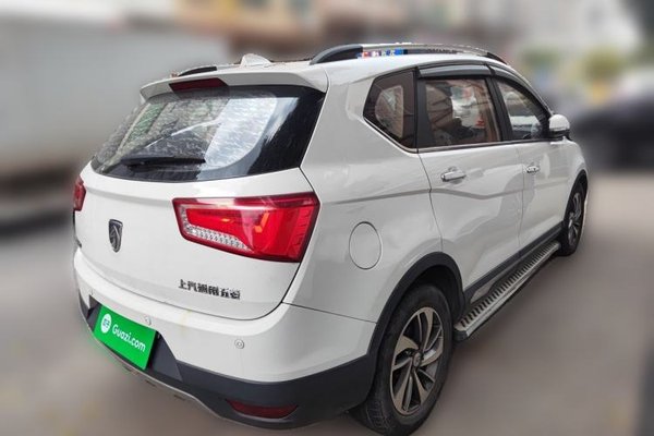 Baojun 560 2016, 187300 км, за 4164 USD