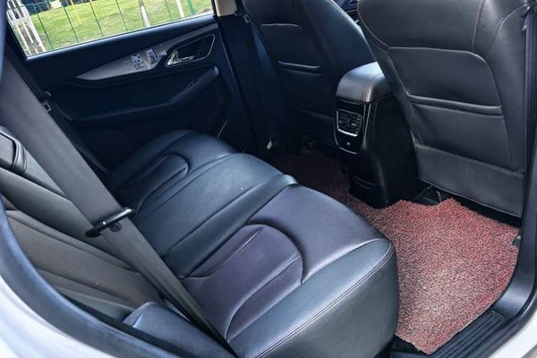 Baojun 560 2016, 62400 км, за 4488 USD - фото 34