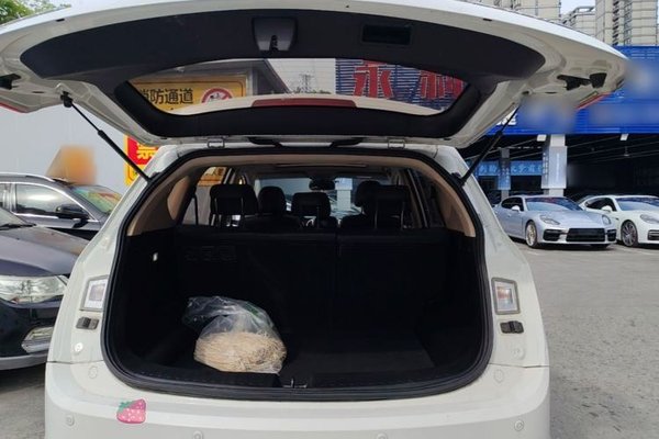 Baojun 560 2016, 62400 км, за 4488 USD - фото 28