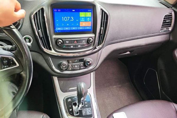 Baojun 560 2016, 72700 км, за 4331 USD - фото 10