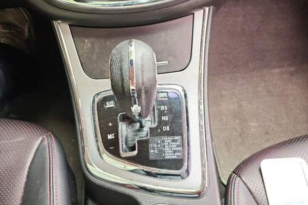 Baojun 560 2016, 72700 км, за 4331 USD - фото 11