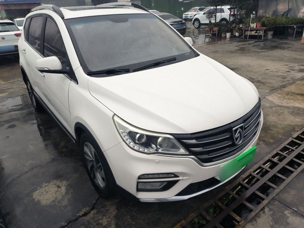 Baojun 560 2017, 92500 км, за 5498 USD